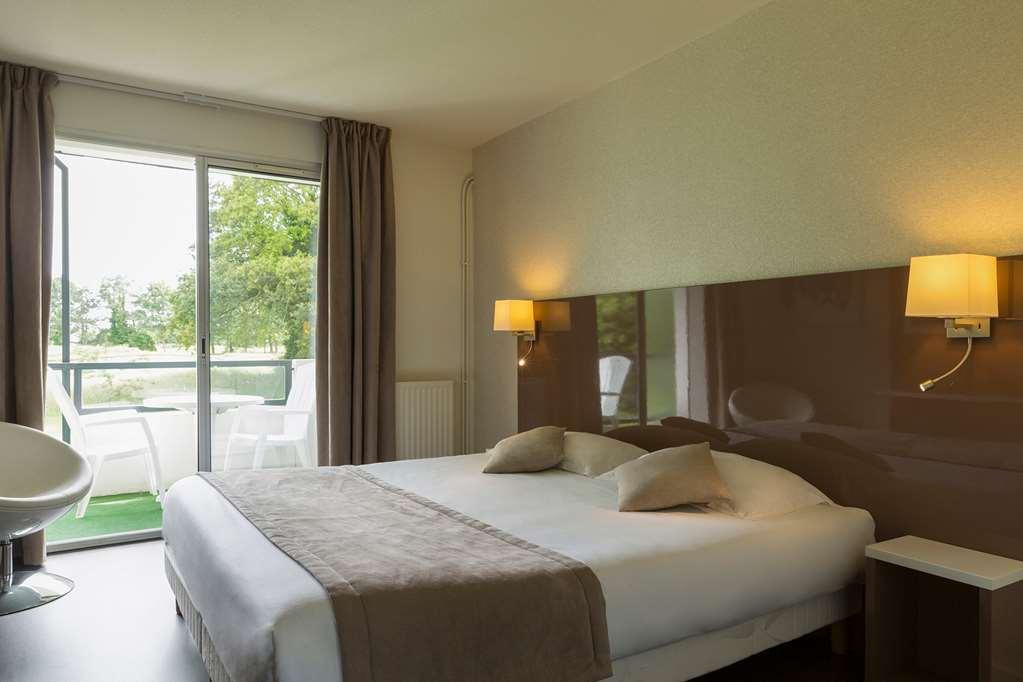 Hotel Du Golf Saint-Laurent Ploemel Oda fotoğraf