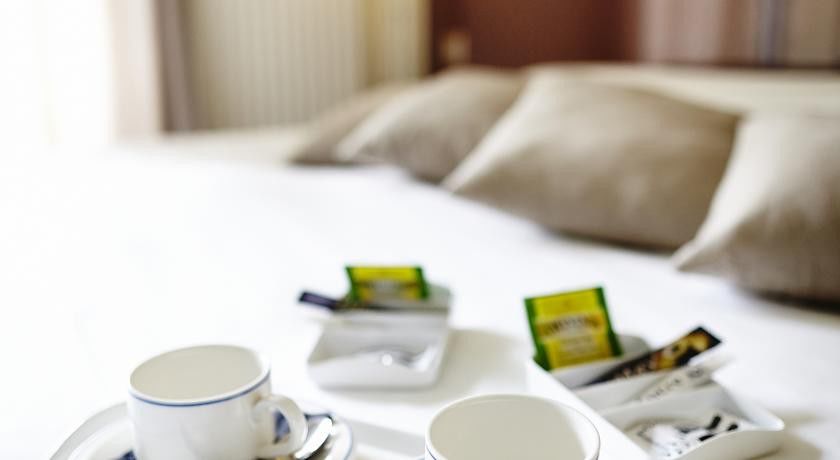 Hotel Du Golf Saint-Laurent Ploemel Dış mekan fotoğraf