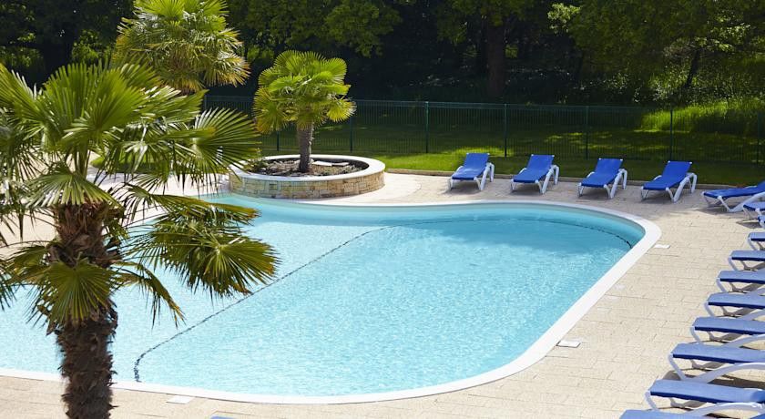 Hotel Du Golf Saint-Laurent Ploemel Dış mekan fotoğraf