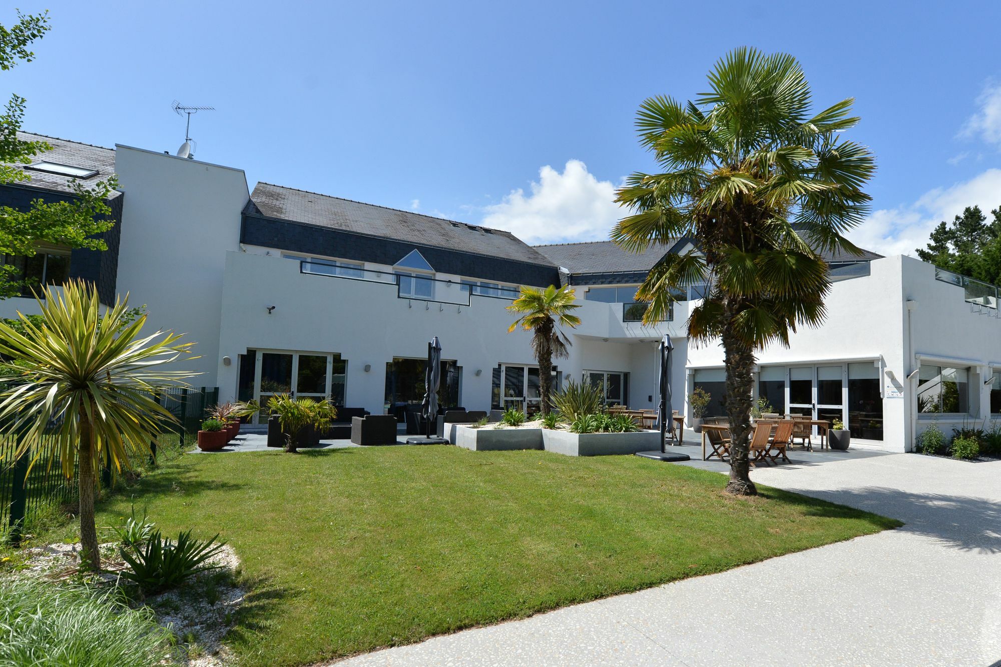 Hotel Du Golf Saint-Laurent Ploemel Dış mekan fotoğraf